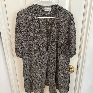 vintage floral single button oversized flowy shirt *taking offer